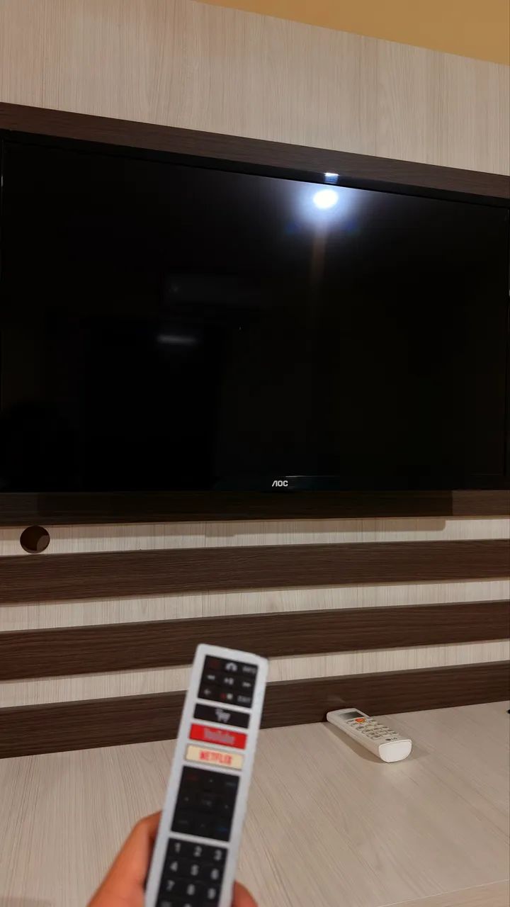 TV Smart AOC - Foto 2