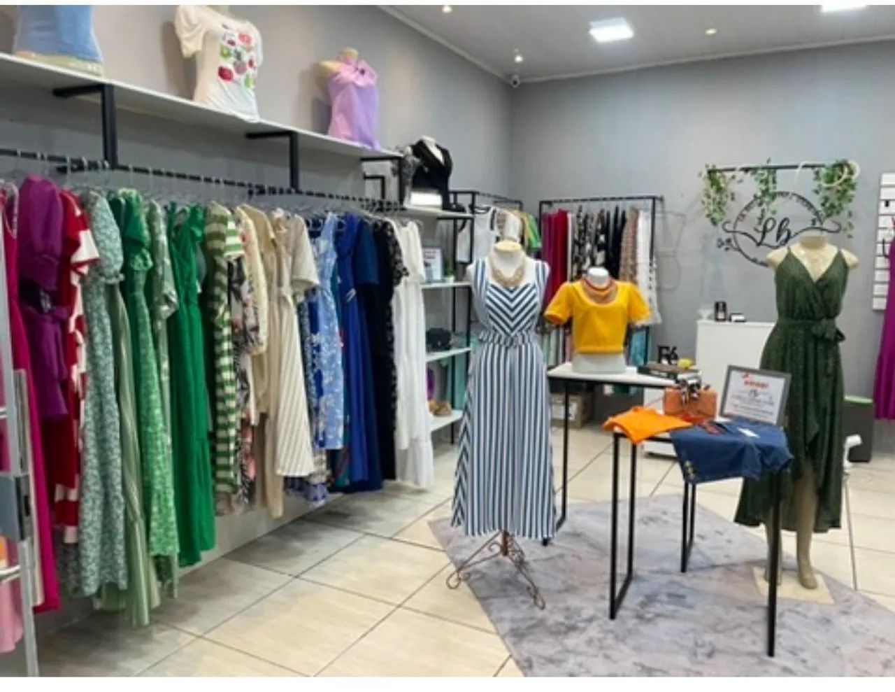 Mobília de loja - Foto 3