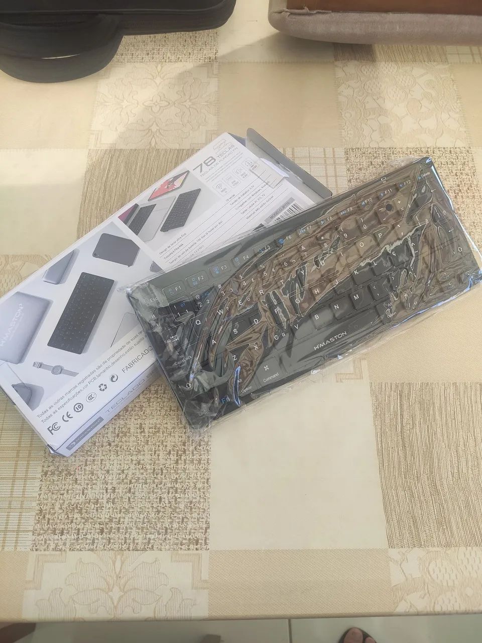 TECLADO SEM FIO BLUETOOTH  - Foto 4