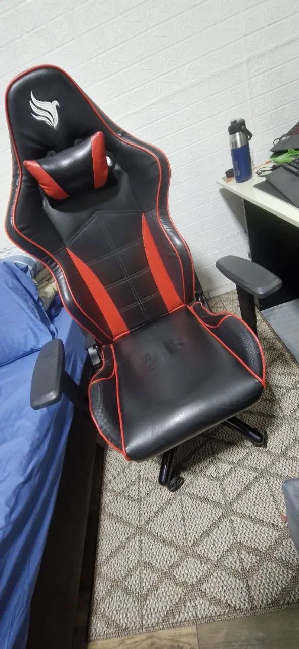 Vendo  cadeira game 