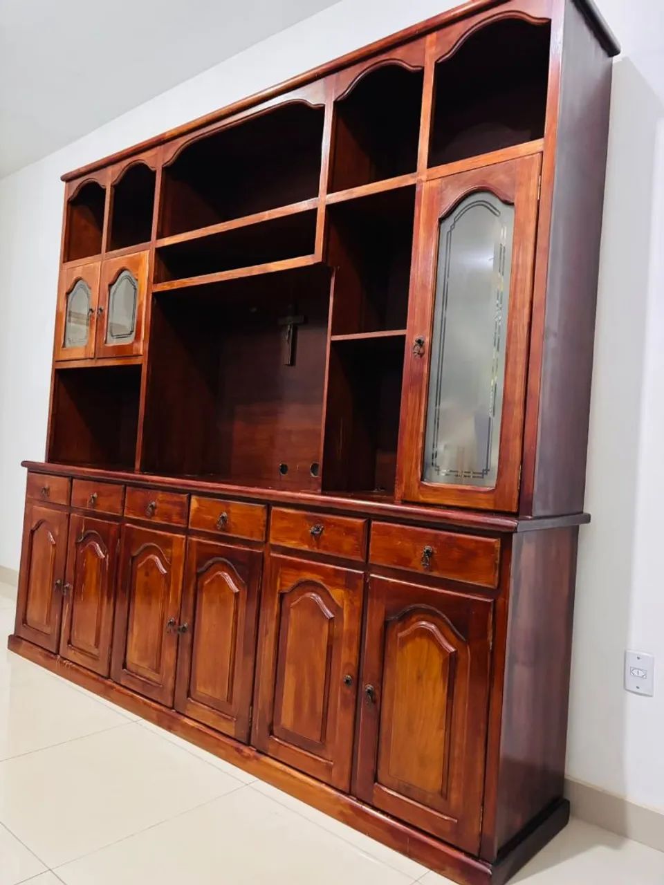 Vendo Estante feita com madeira maciça ipê. - Foto 5