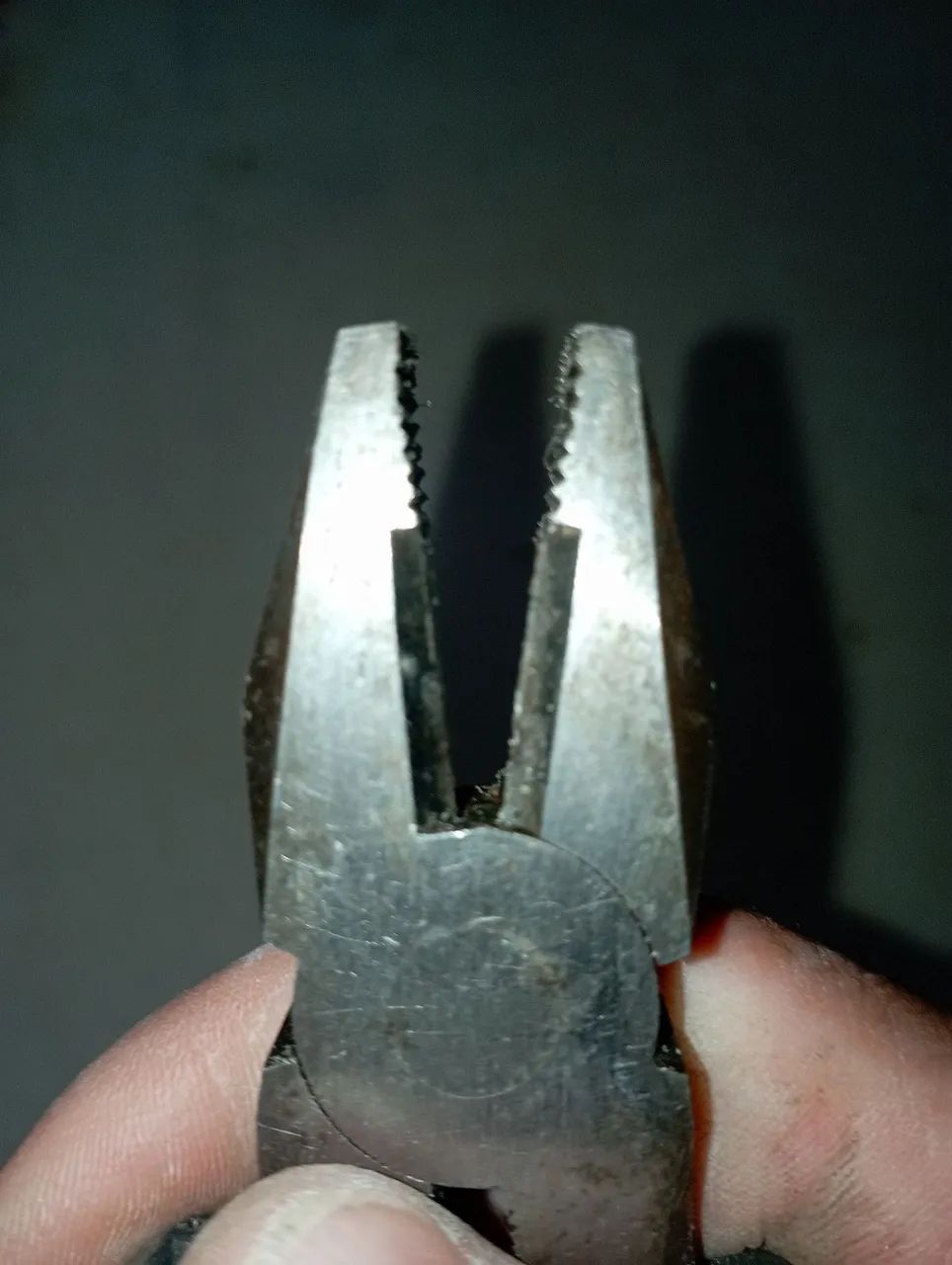 Alicate 8 polegadas profissional B&D - Foto 4