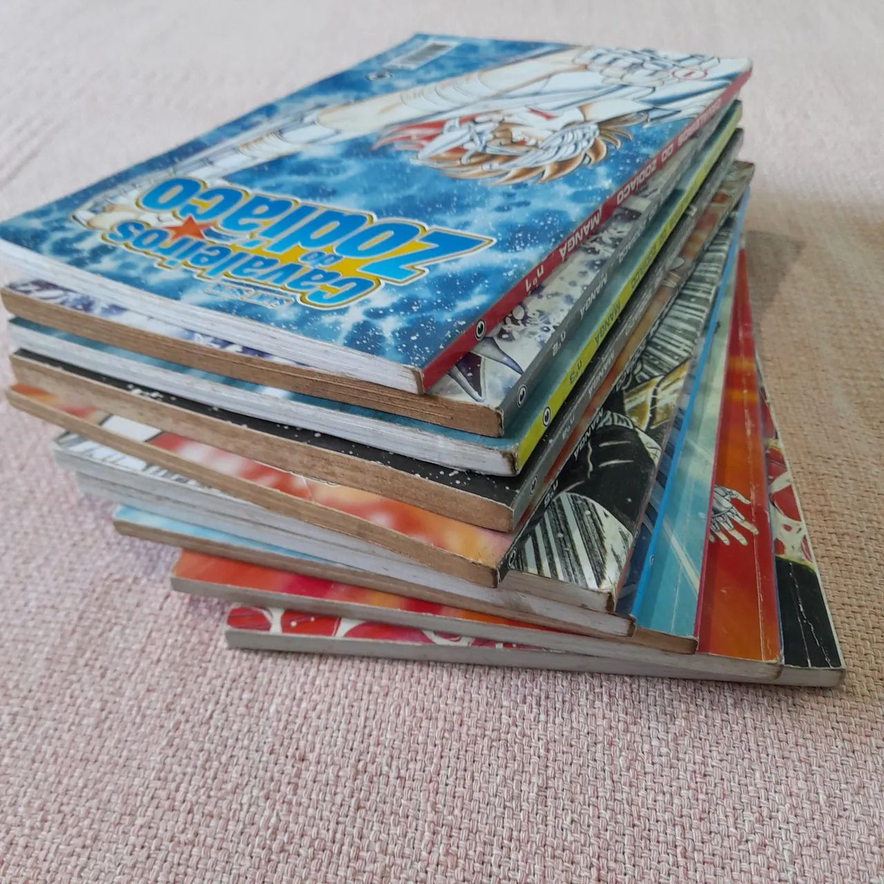 Lote 10 Mangás Clássico Cavaleiros Do Zodíaco - Livros e revistas