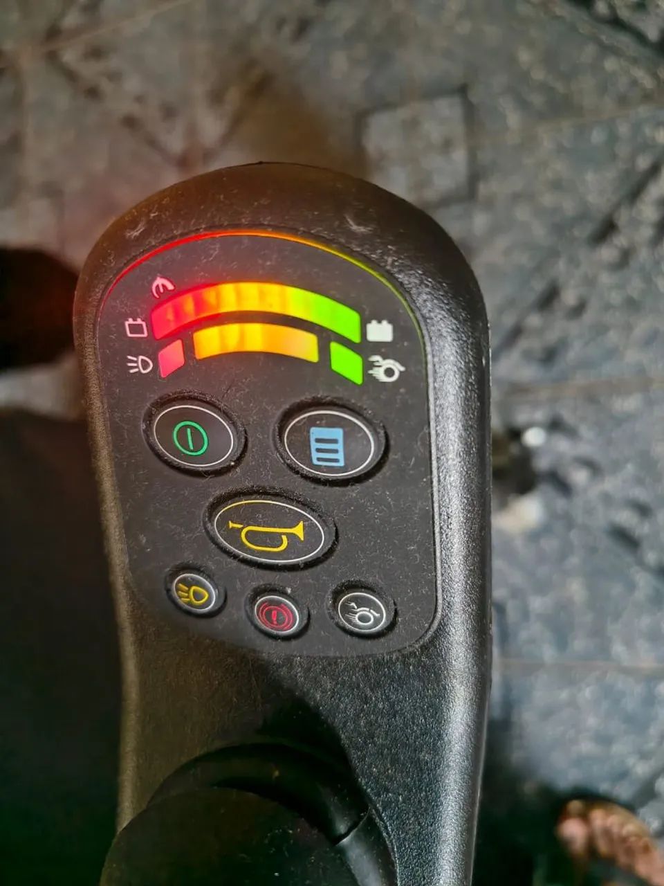 Cadeira motorizada nova  - Foto 3