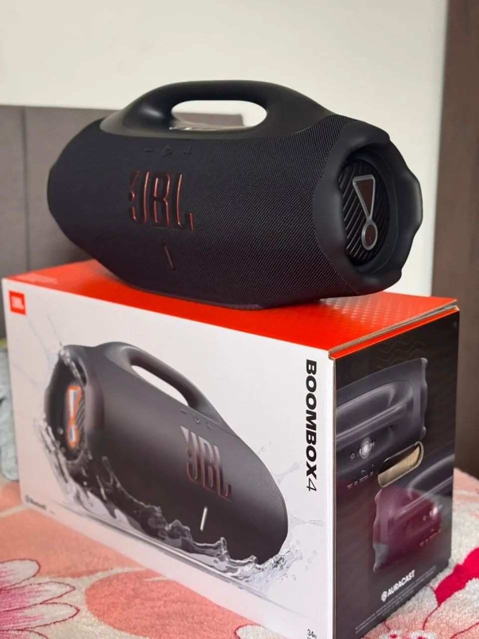 JBL SOM