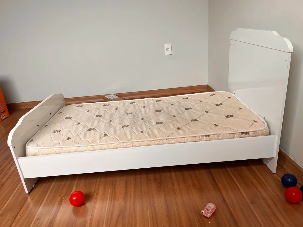 Berço 2 em 1 que vira cama  - Foto 3