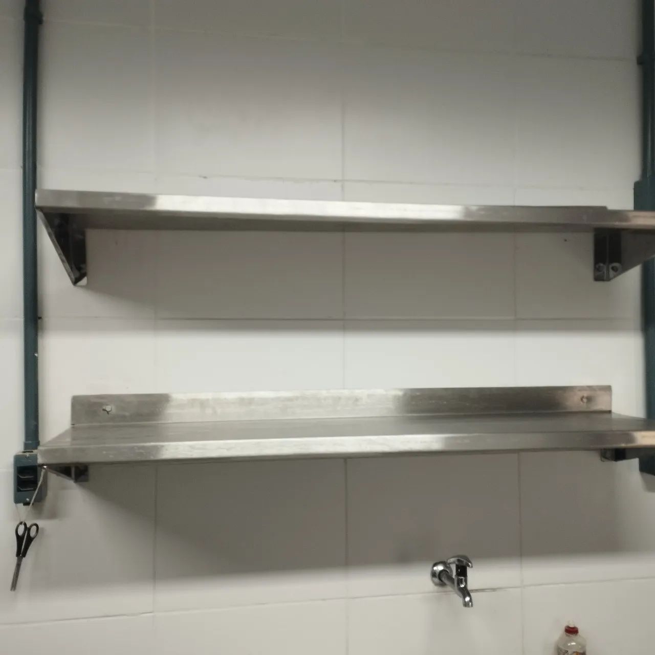 Prateleira em aço inox Alfanox 100x30 - Foto 4