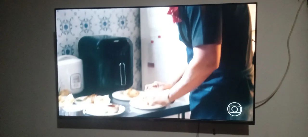 Smart tv 43 polegadas philco pouquíssimo usada