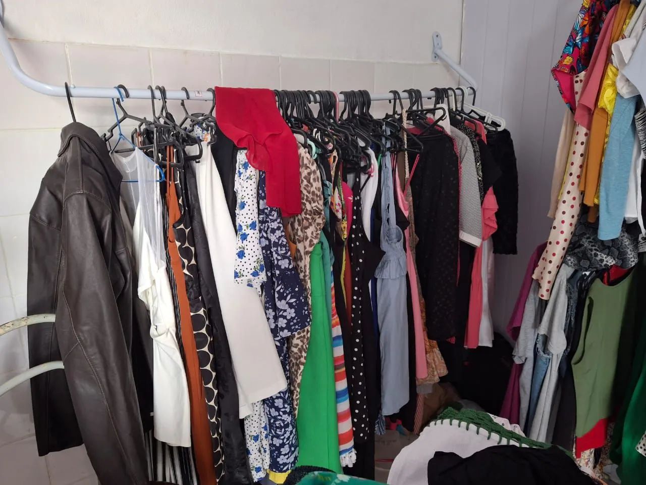 Vendo brecho com ponto - Foto 2