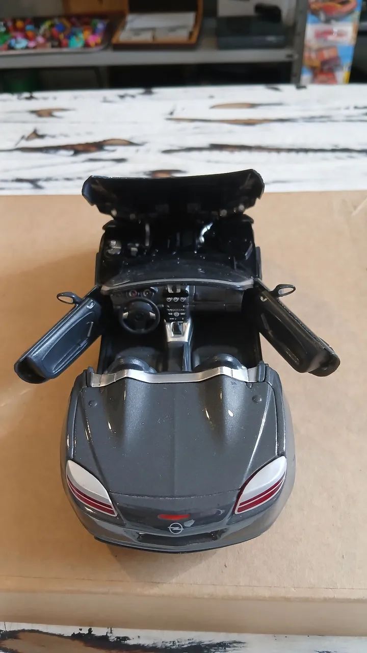 Chrysler ME Four Twelve. Escala 1:24. Da Maisto - Foto 5