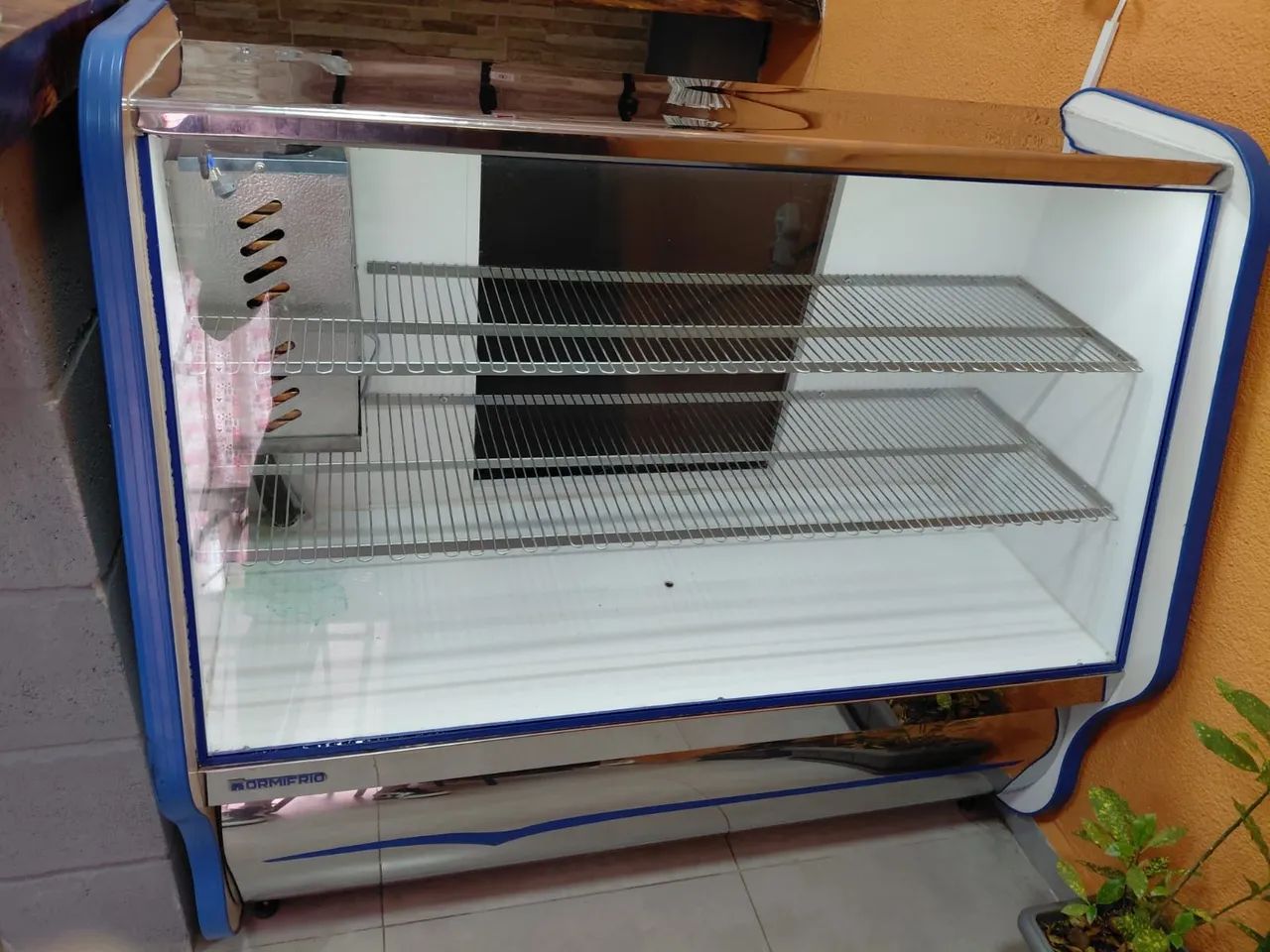 Balcão Expositor Refrigerado ORMIFRIO 220v - Foto 2