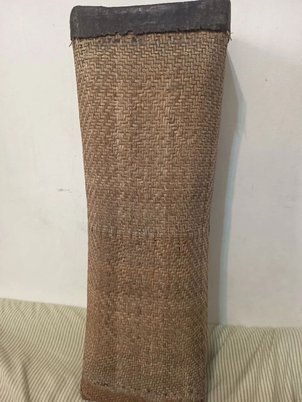 Almofada vintage chinesa de vime trançado - Foto 2
