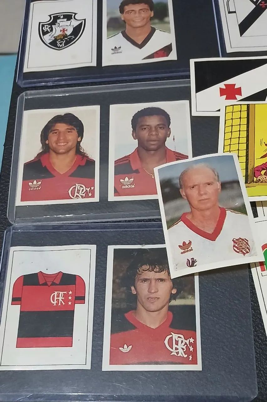 Lote de figurinhas  - Foto 2
