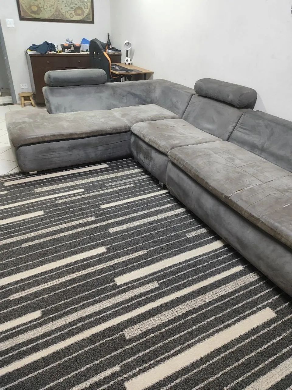 Sofá grande em L, Tecido Suede, cor cinza - 3,90 x 2,2m - Foto 2
