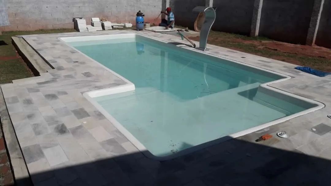 Piscina de fibra imperdível  - Foto 3