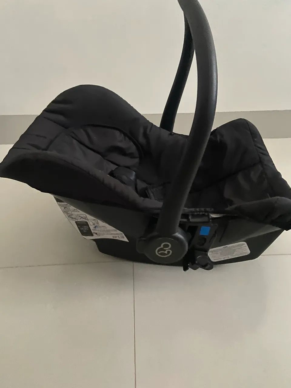 Bebê conforto com 4 meses de uso
