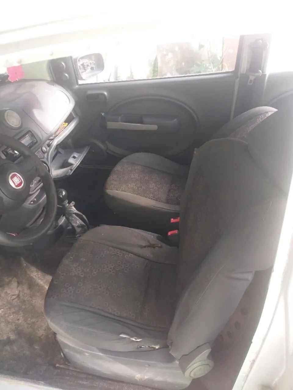 Fiat Uno Vivace 1.0 EVO Fire Flex 8V 3P 2012