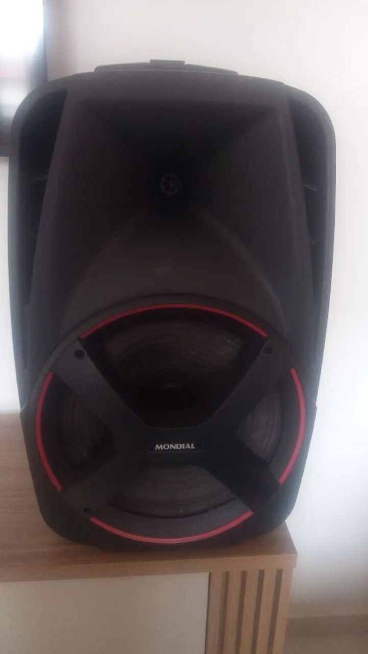 Vendo essa caixa de som 