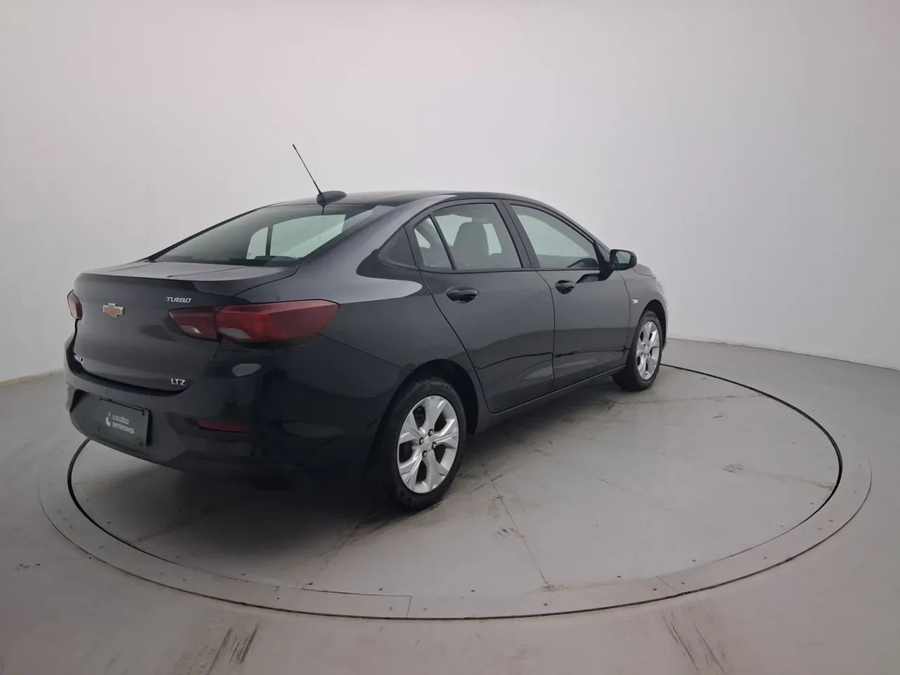 Chevrolet Onix Plus LTZ 1.0 12V TB Flex Aut. 4P, foto 5 de 18