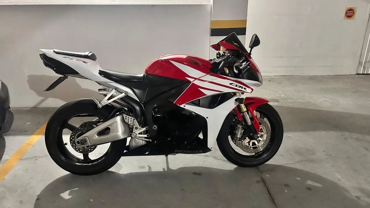 Moto esportiva - Foto 4