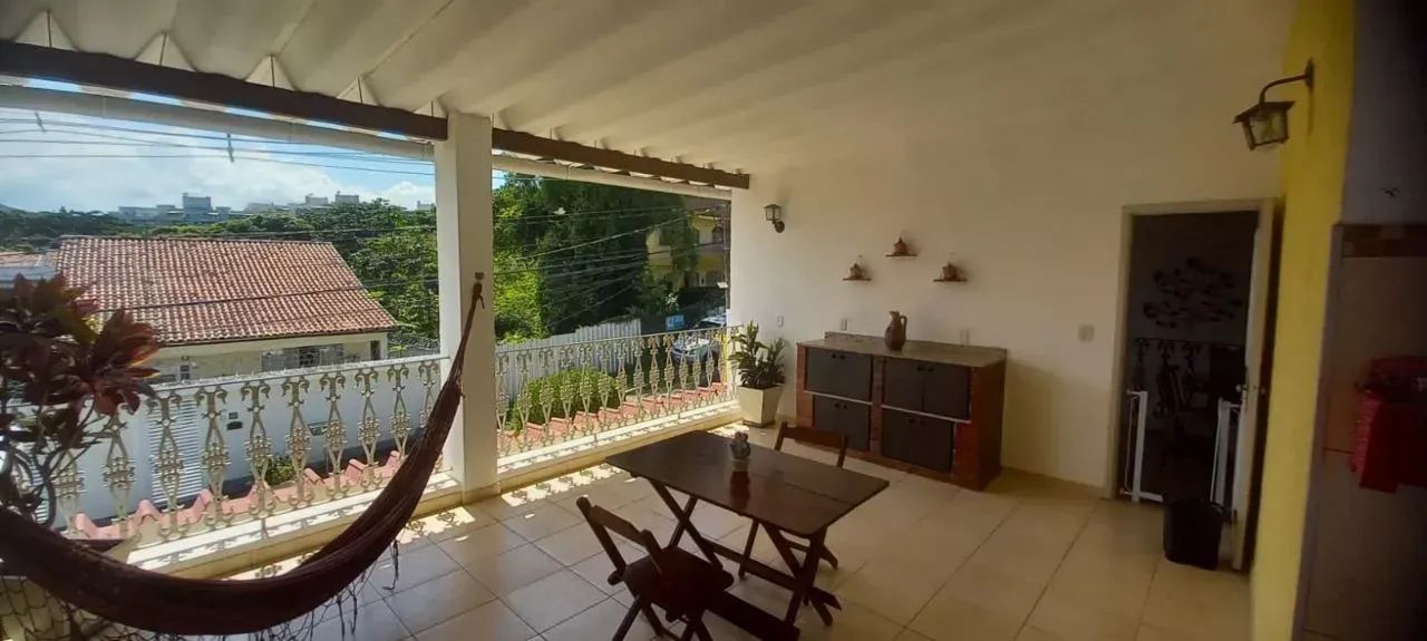 CASA COM 3 QUARTOS, 1 SUÍTE - CONDOMÍNIO CASAREDO