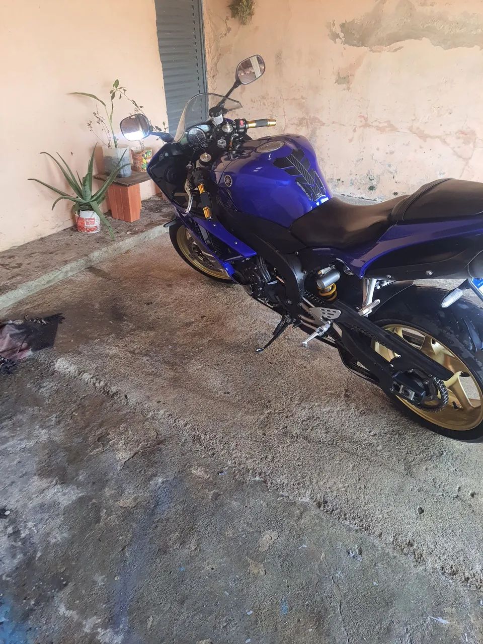 R1 1000  cilindrada  - Foto 3