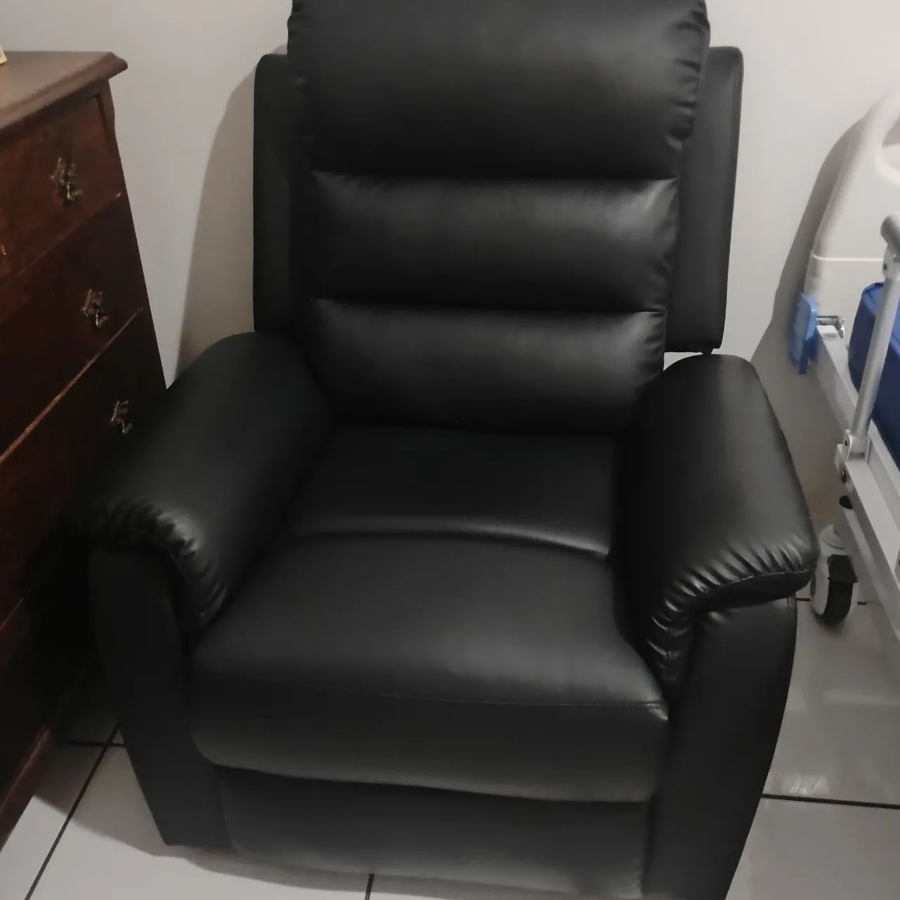Poltrona Massageadora, Reclinável e Esquenta!