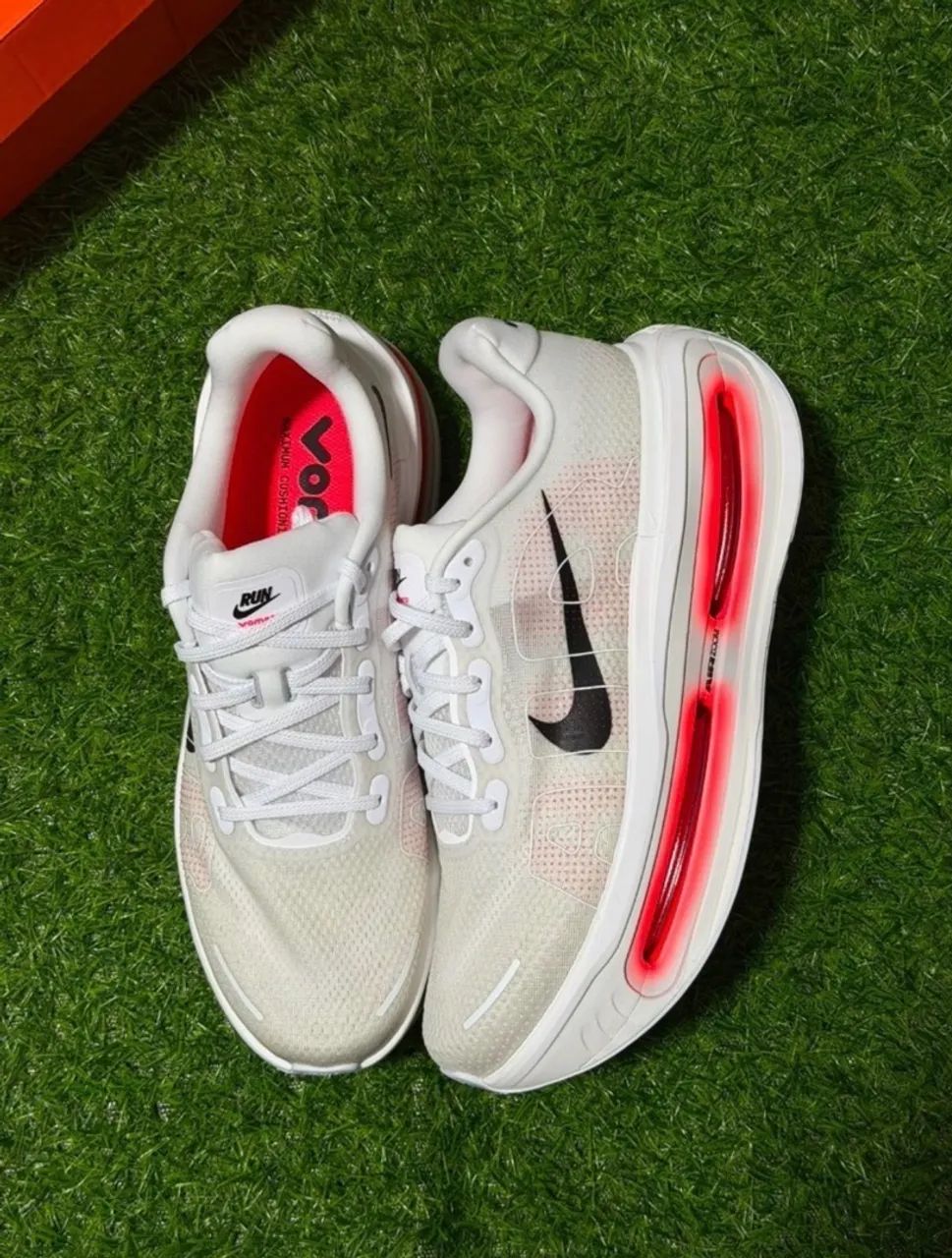 Nike Vomero Premium Crimson White - Foto 3