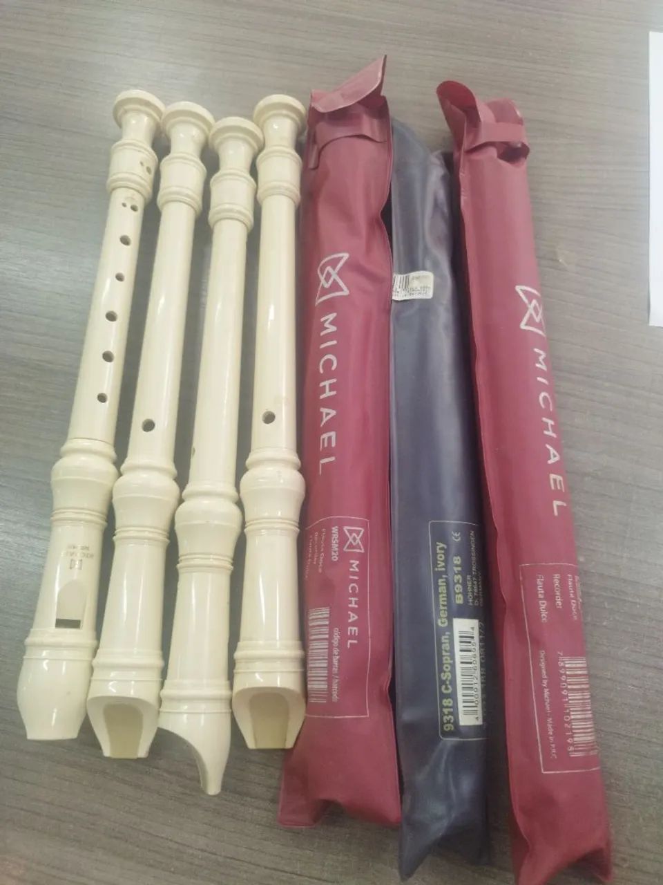 Lote com flautas, 7 unidades 