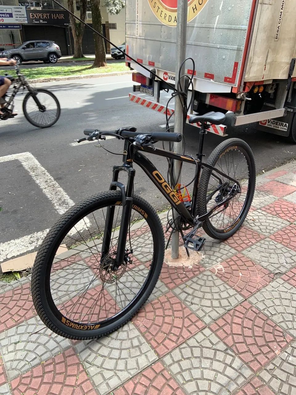  Bicicleta Oggi 7.3 aro 29.  - Foto 2