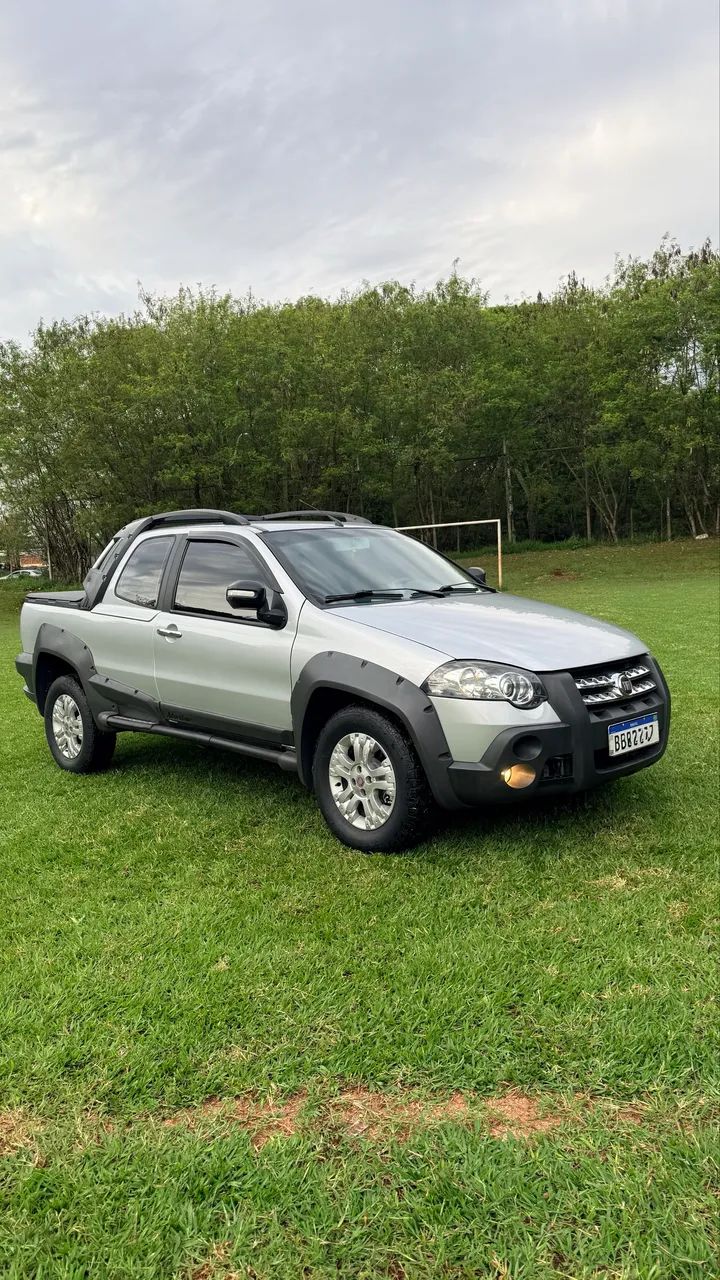 Fiat Strada Adventure1.8/ 1.8 Locker Flex CD 2012