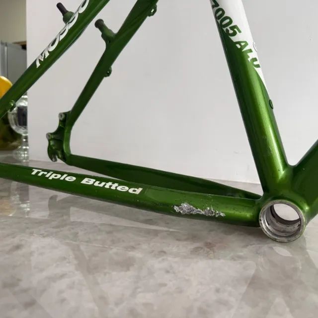 Quadro MOSSO 26x18 com canote e suporte de garrafinha - Foto 5