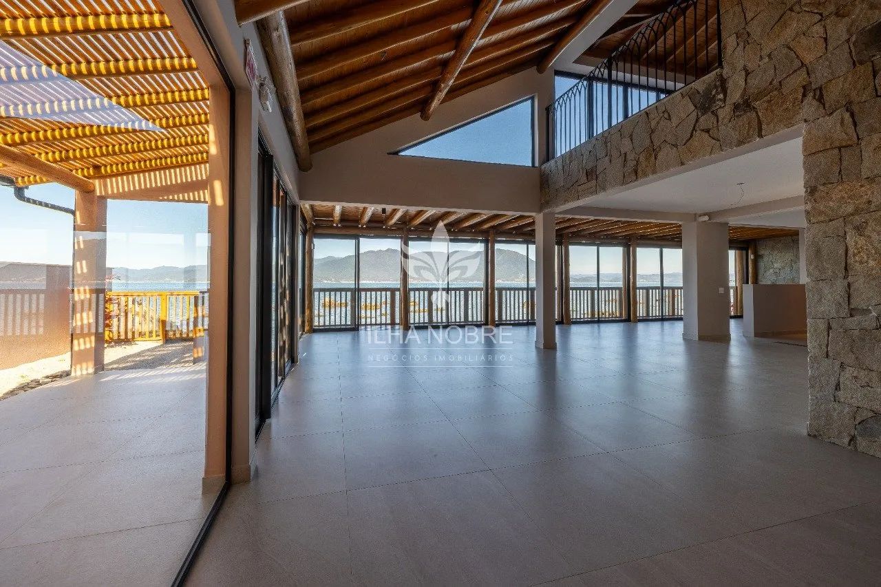 Casa Comercial Frente Mar para aluguel Ribeirão da Ilha Florianópolis com 375 m² - Foto 2