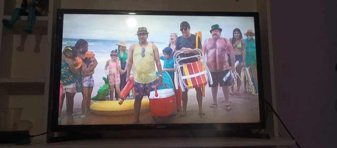 Tv 32 polegadas nova ainda com plástico só não é smart. - Foto 2