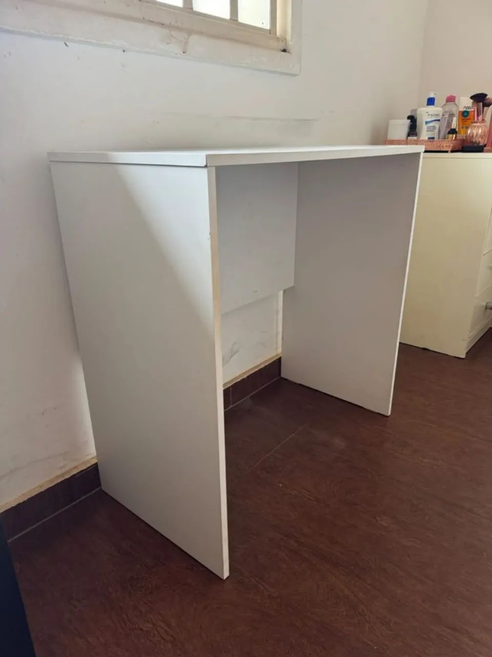 mesa escrivaninha
