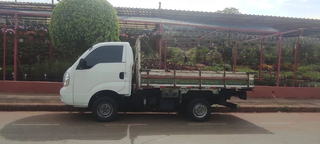 KIA Bongo Bongo K-2500 2.5 4x2 TB Diesel 2012