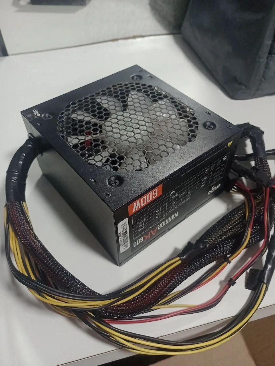 Fonte ATX Aigo Warrior 600W - Foto 2