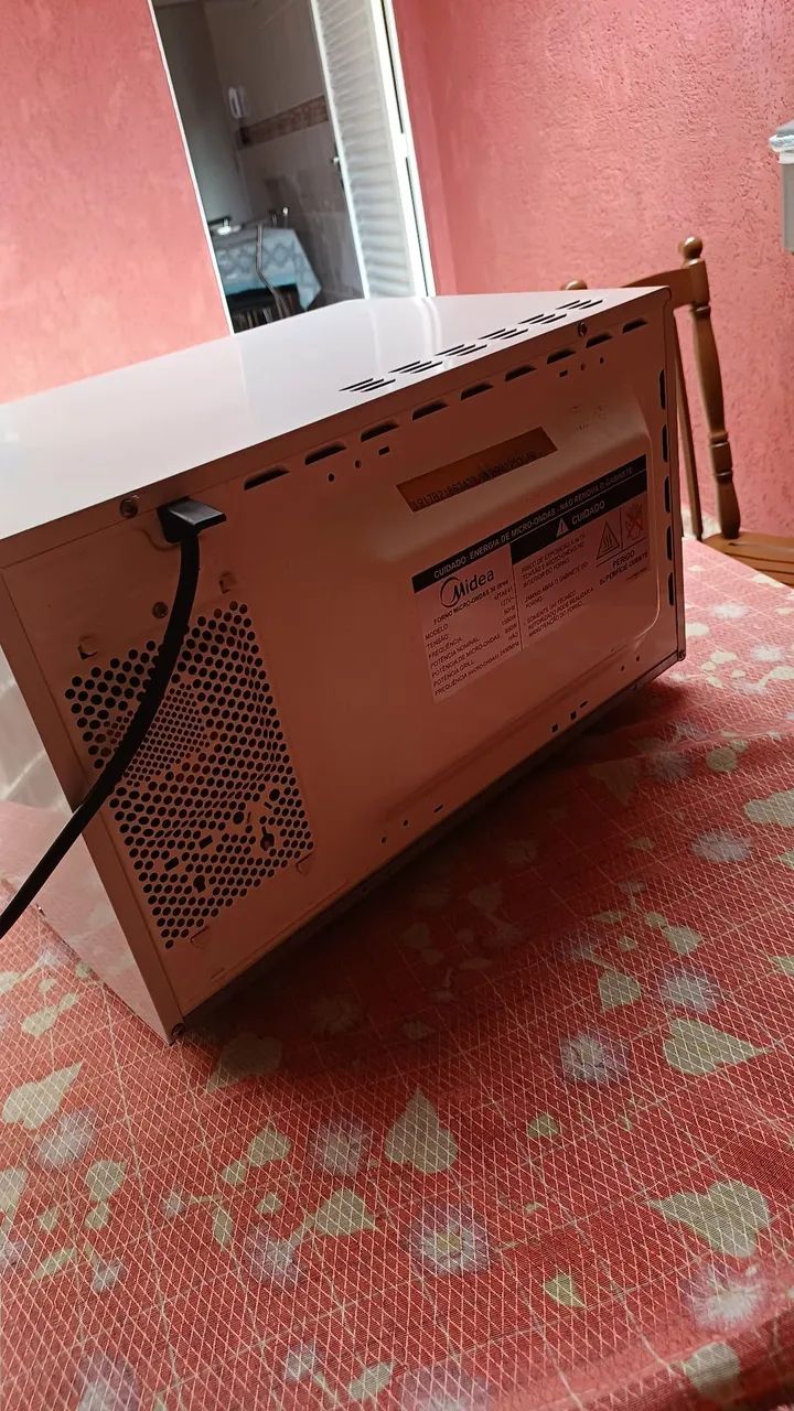Microoda midea espelhado 30 litros  - Foto 3