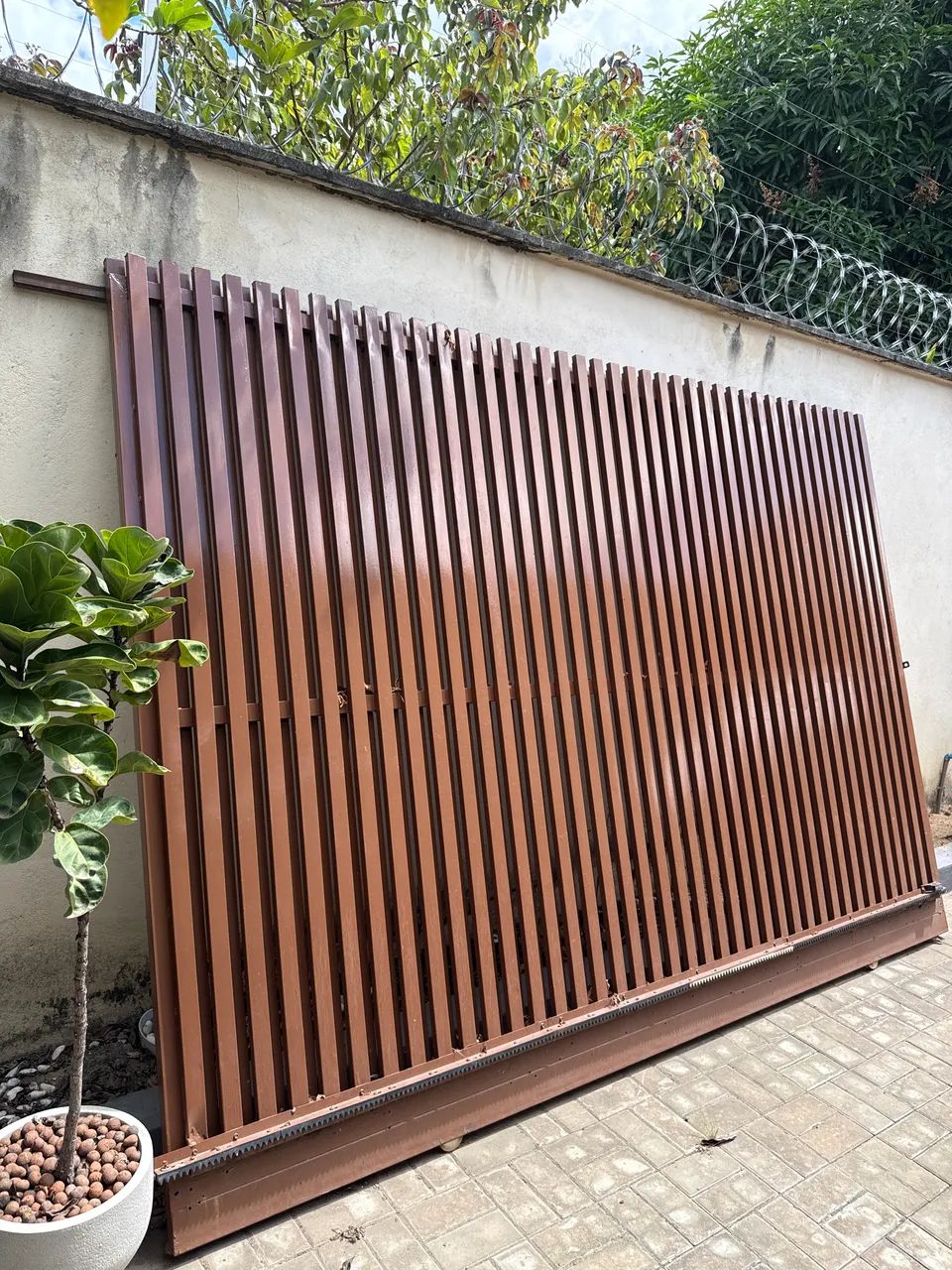 Portão Resistente 417562711210731520
