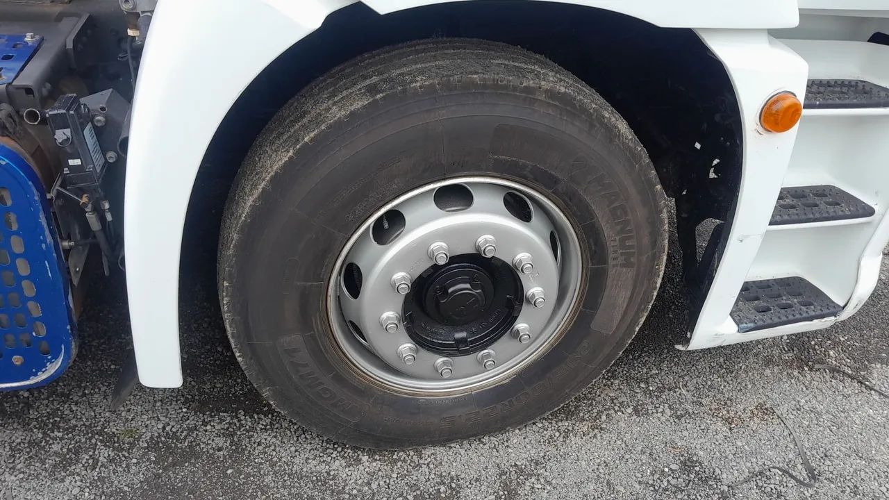VW 25390 6x2 ano 2016 - Foto 4