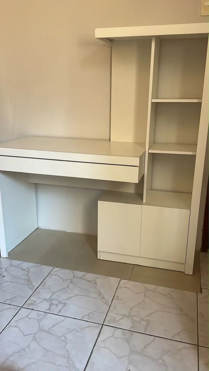 Escrivaninha com nichos - Foto 4