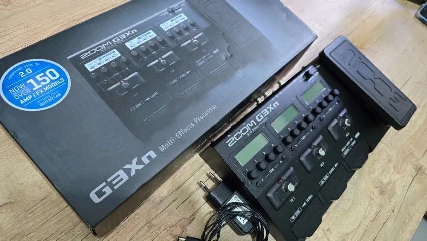 PEDALEIRA ZOOM G3XN NA CAIXA (PRATICAMENTE ZERO) - Instrumentos
