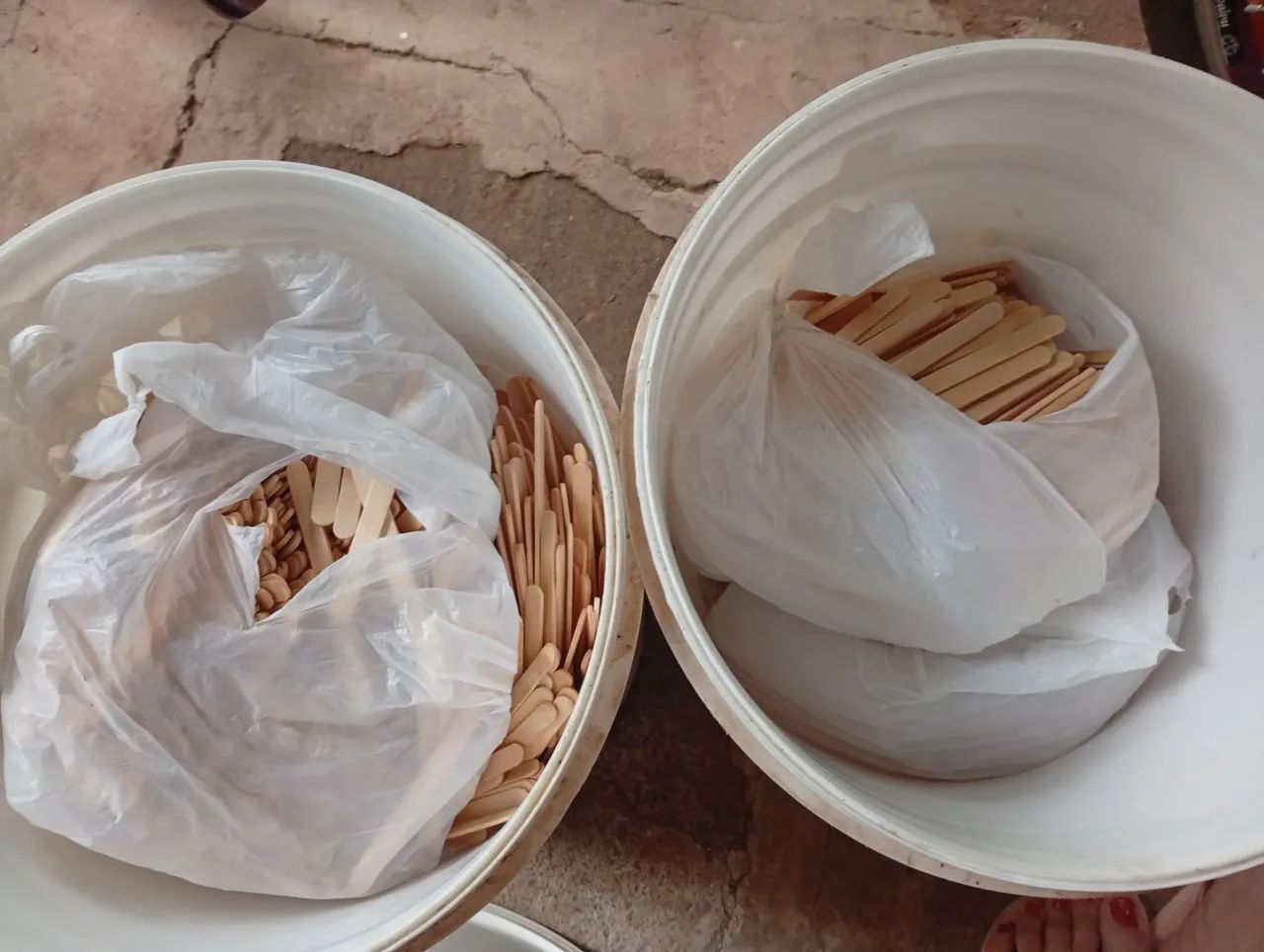  Vrnde-se Embalagens e palitos de picolé  - Foto 2