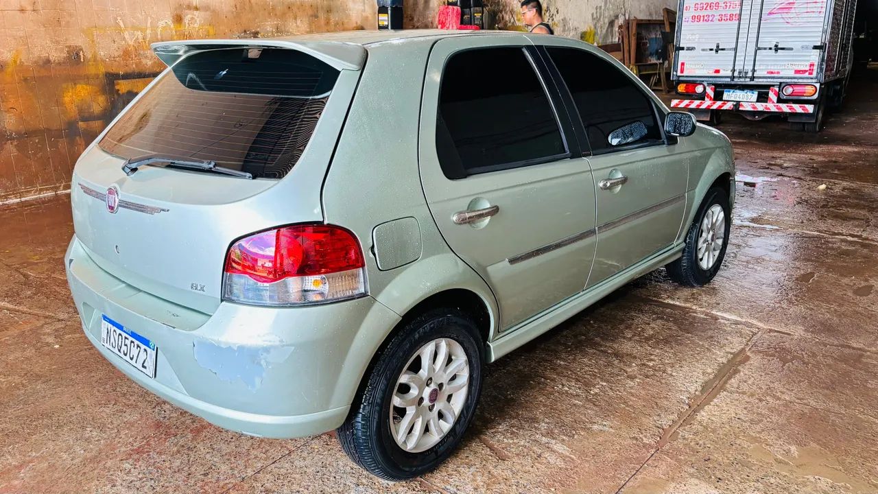 Fiat Palio ELX 1.0 FIRE/30 ANOS F. FLEX 8V 4P 2010