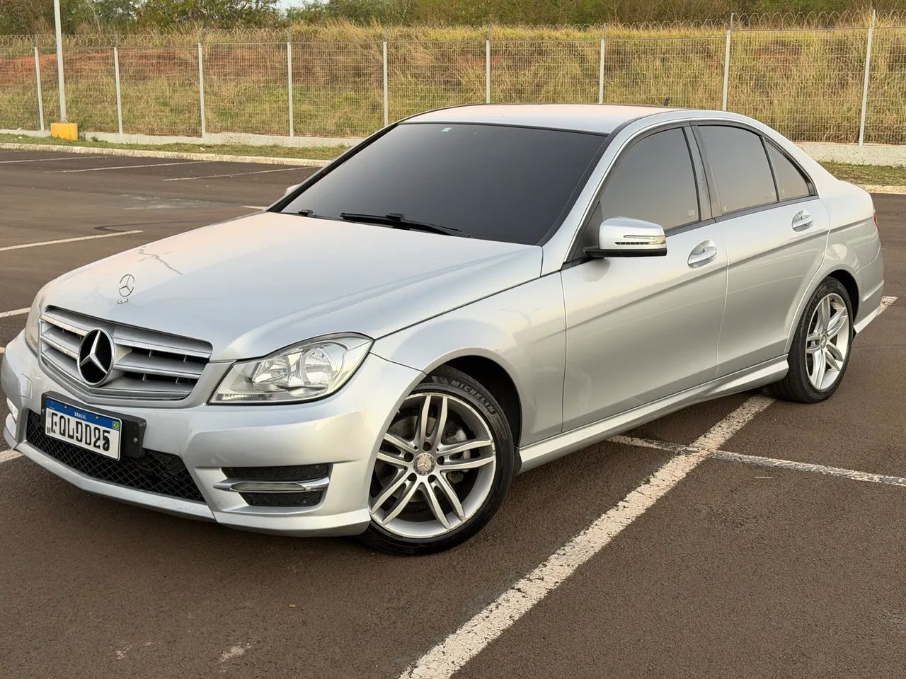 Mercedes-Benz C-180 CGI Sport 1.6 TB 16V 156cv Aut. 2014