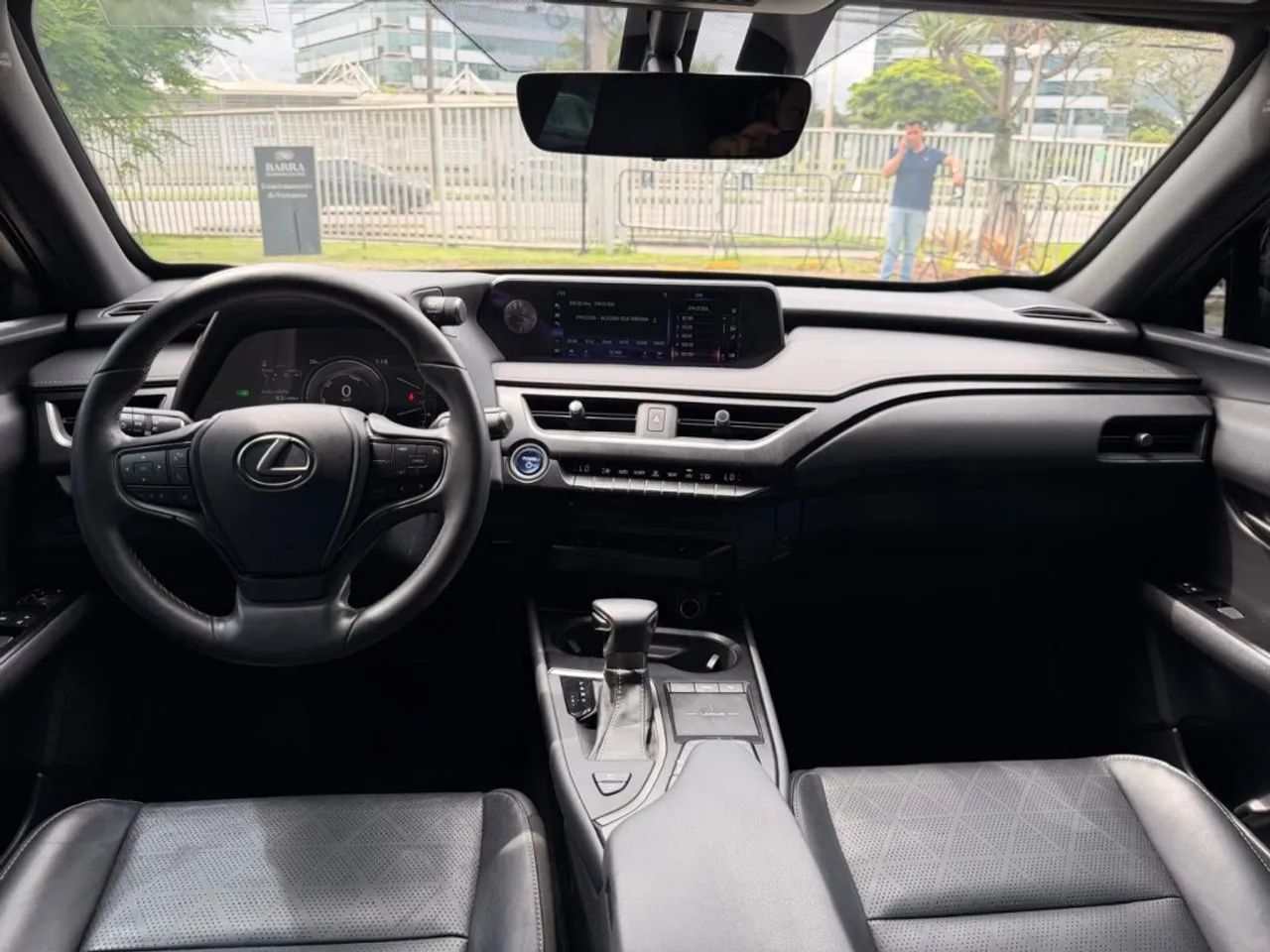 Lexus UX-250h Luxury 2.0 16V Aut.(hybrid), foto 13 de 20