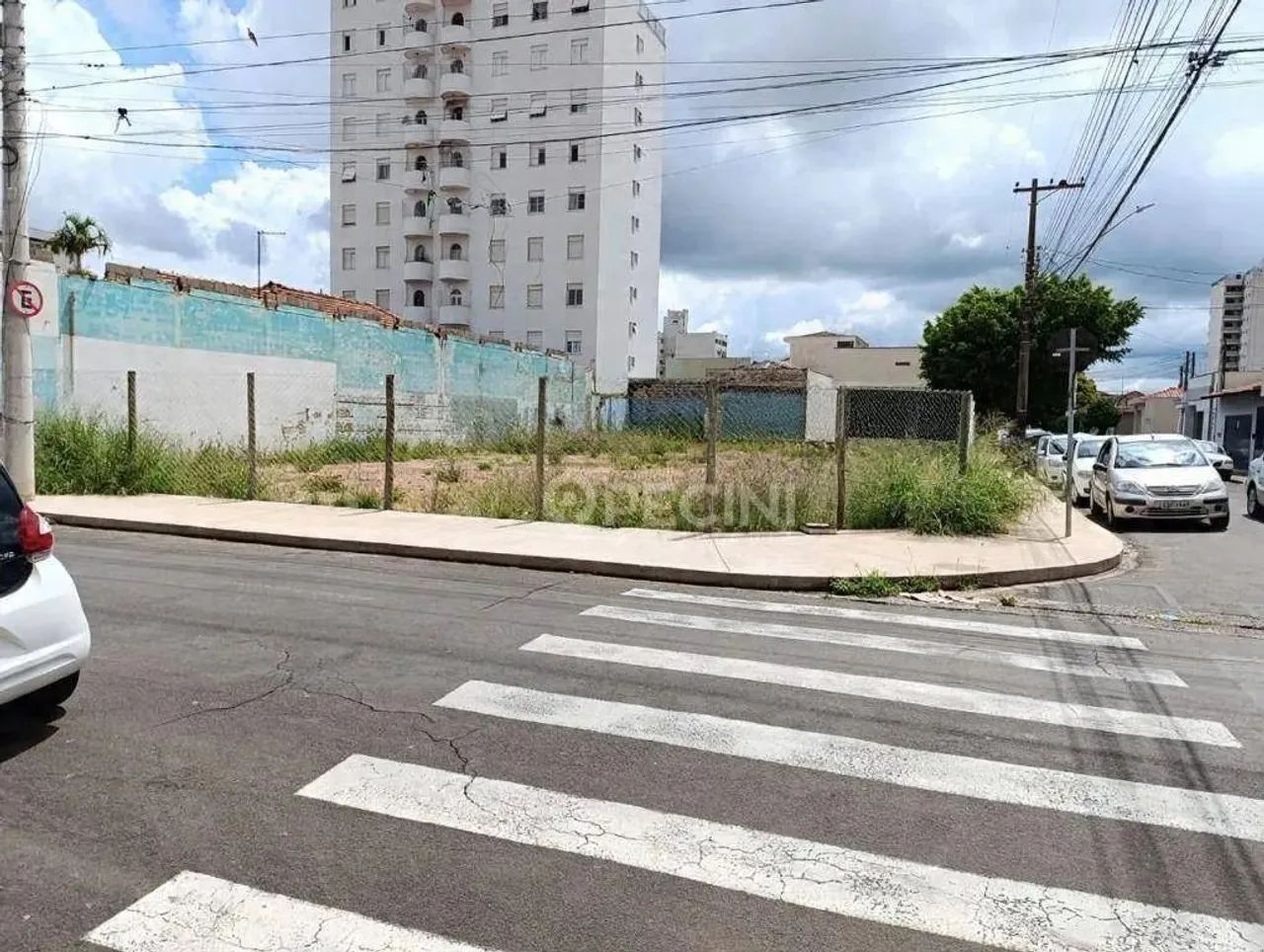 Oportunidade Rara em Rio Claro: Terreno de 1.100m² Plano e Central - Foto 2