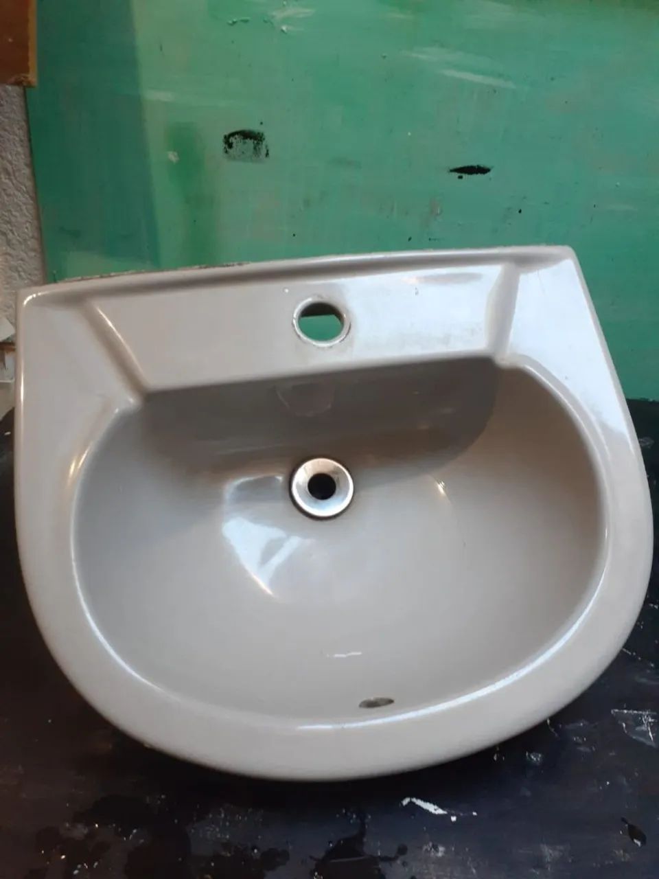 Pia cinza ,sem a coluna ,e com detalhe! - Foto 2