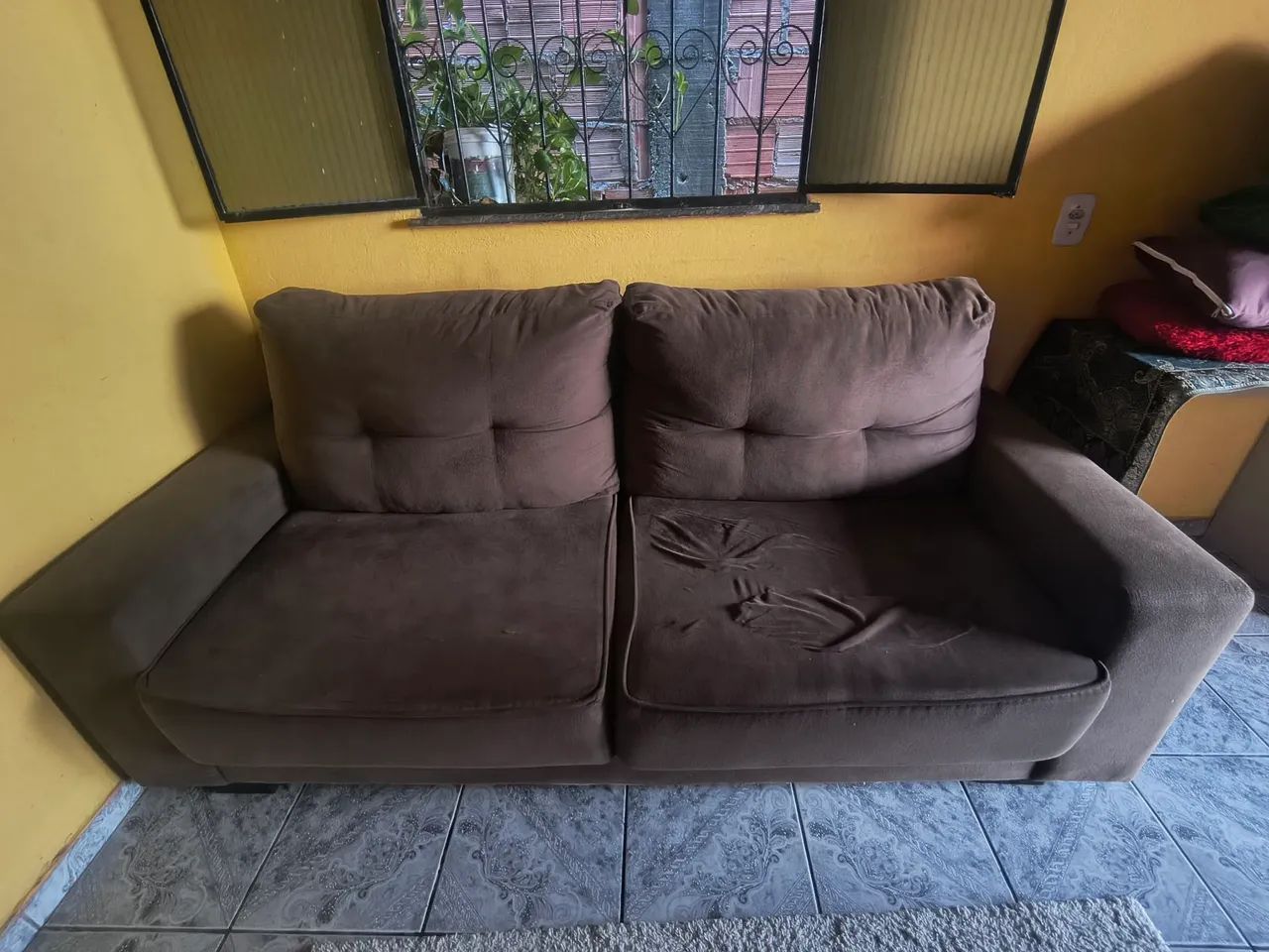 Sofá 2 lugares 