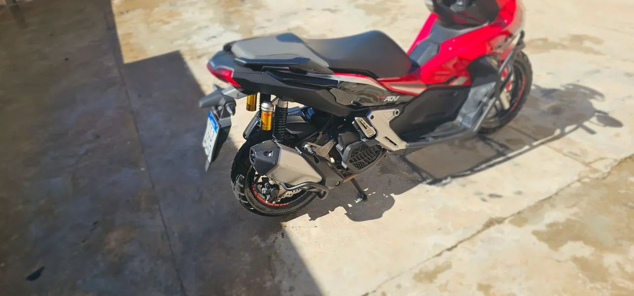 Vendo ADV 150  - Foto 5